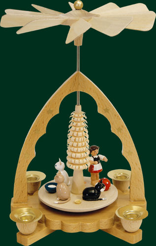 Pyramiden&nbsp;01/16353